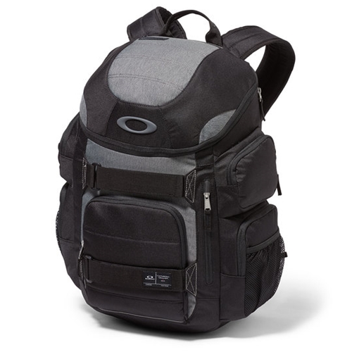 Oakley Enduro 30L 2.0 Blackout Backpack 921012-02E